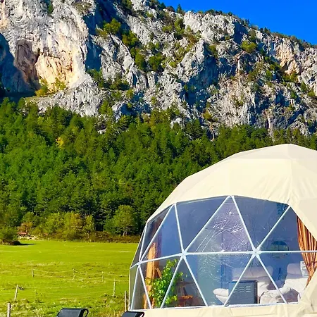 Glamping Hohe Wand - Kuppelzelt Mit Whirlpool & Panoramafenster Luxury tent