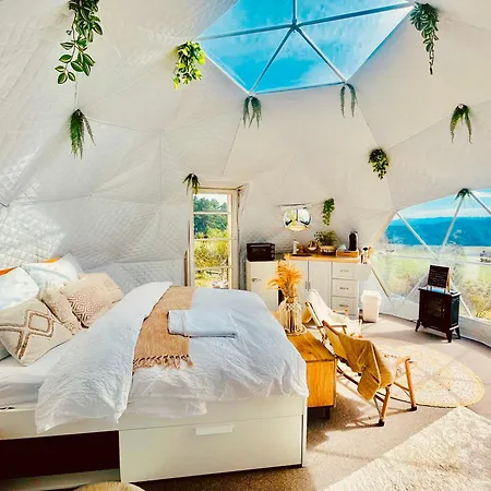 Glamping Hohe Wand - Kuppelzelt Mit Whirlpool & Panoramafenster